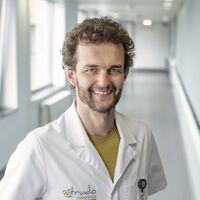 dr. Jo Goyens