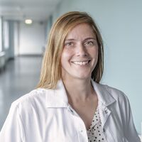dr. Lore Winters