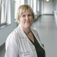 dr. Annabel Schreurs
