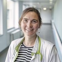 dr. Elke Van Mieghem