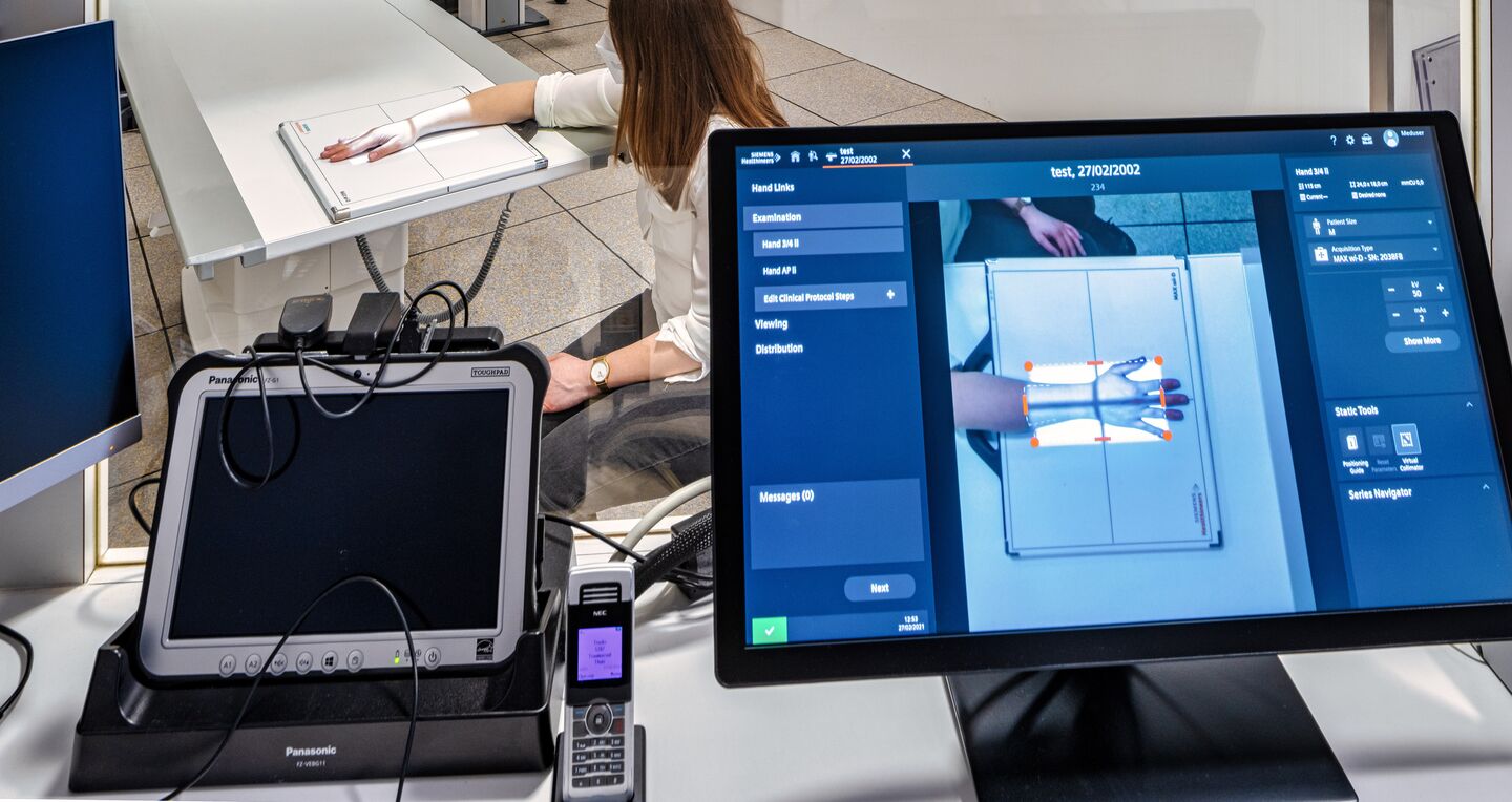 RX onderzoek pols radiologie