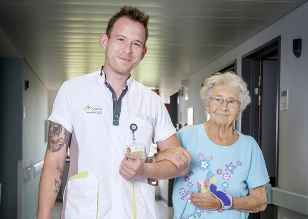 wandeling met patiënt geriatrie