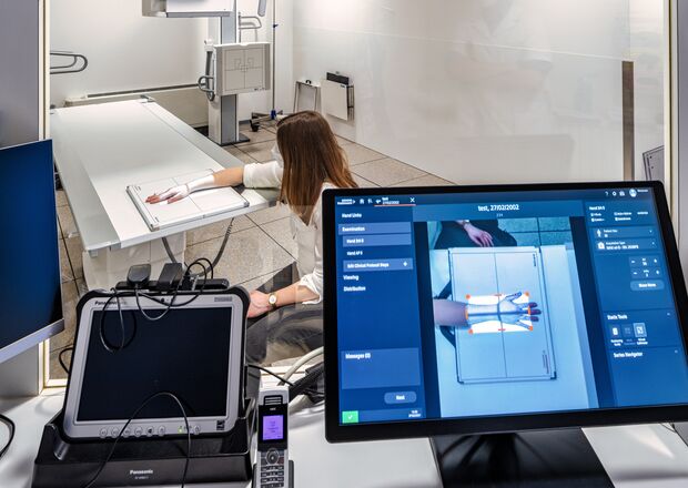RX onderzoek pols radiologie