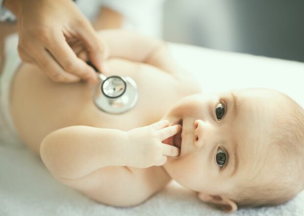 Baby bij de dokter
